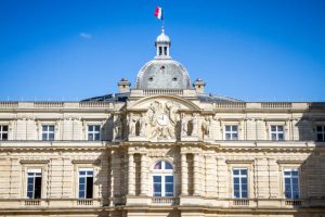 Le Sénat sert-il vraiment à quelque chose ? Faut-il le supprimer ?